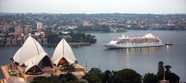 Seven Seas Voyager Entering Sydney Harbour Before Sunrise